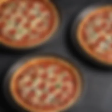 Comparison of round and square pizza pans